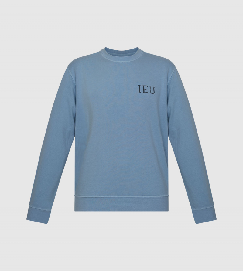 Sudadera Nilo IE University. Color azul claro front